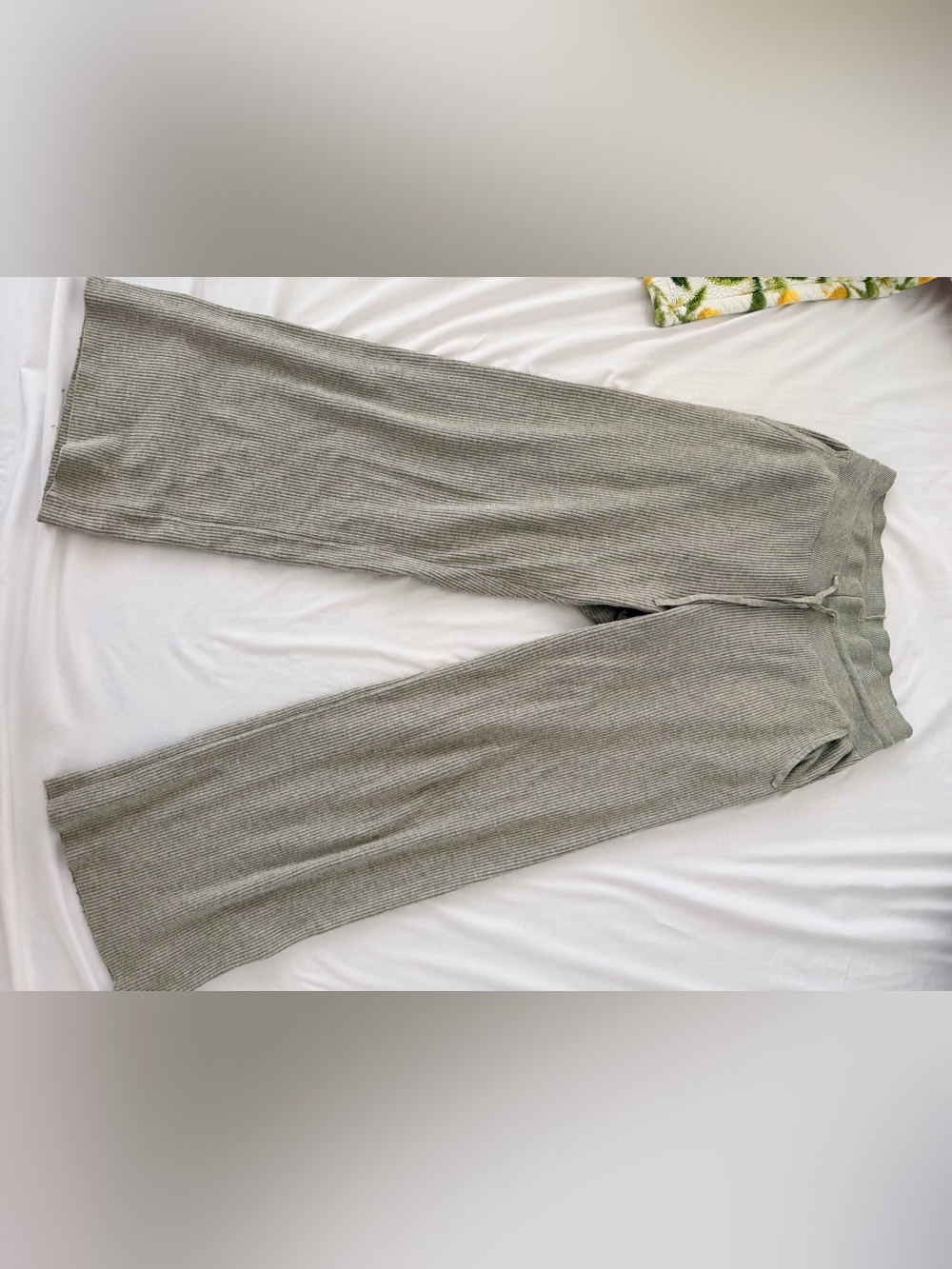UNIQLO Lounge Knit Ribbed Pants - Picture 6 of 8